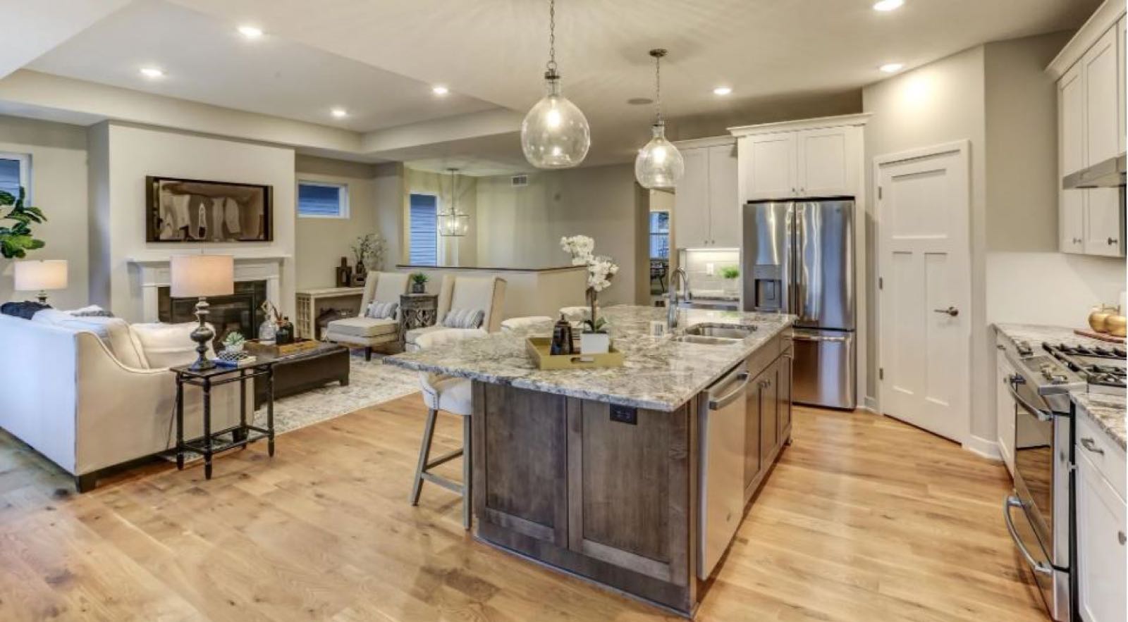 The Modern Estate